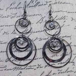 *3/$30 Sale* Interlocking gunmetal circles and rhinestone dangling hook earrings